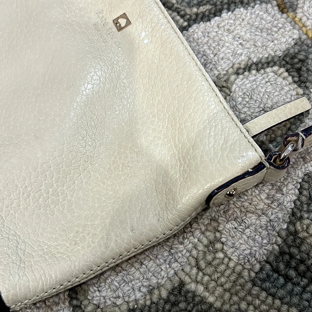 ♠️ kate spade crème black medium crossbody bag ♠️